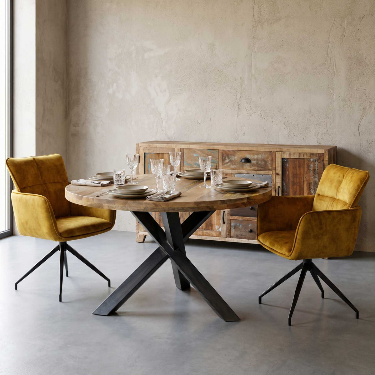 Silla de comedor con brazos Luxton Gold | Kubu