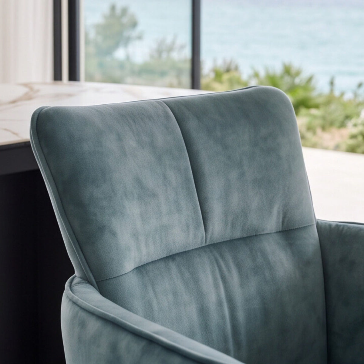 Silla de comedor con brazos Luxton Petrol | Kubu
