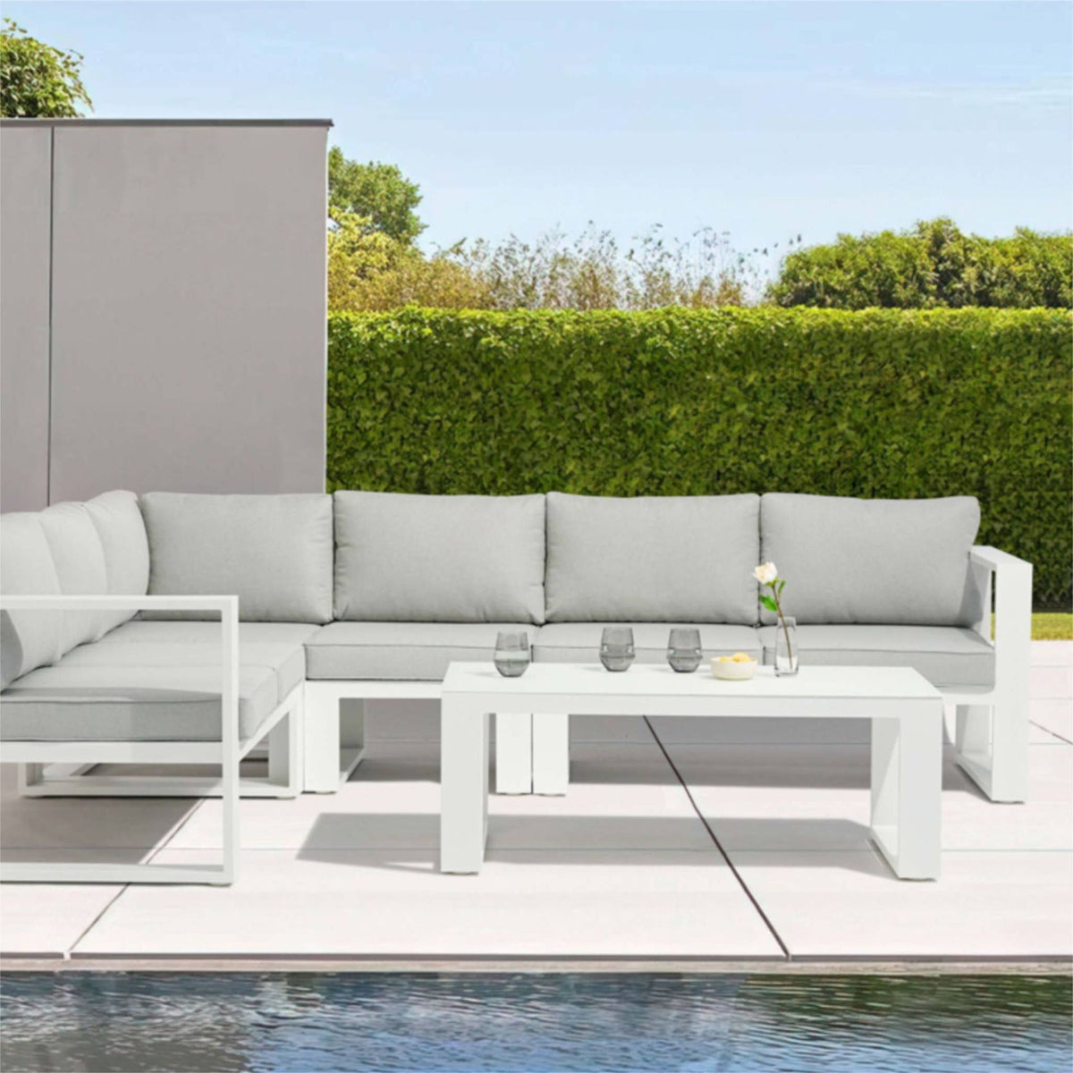 Mesa de Centro Niland Aluminio Blanco y Cristal Mate 120x60 cm | KUBU #