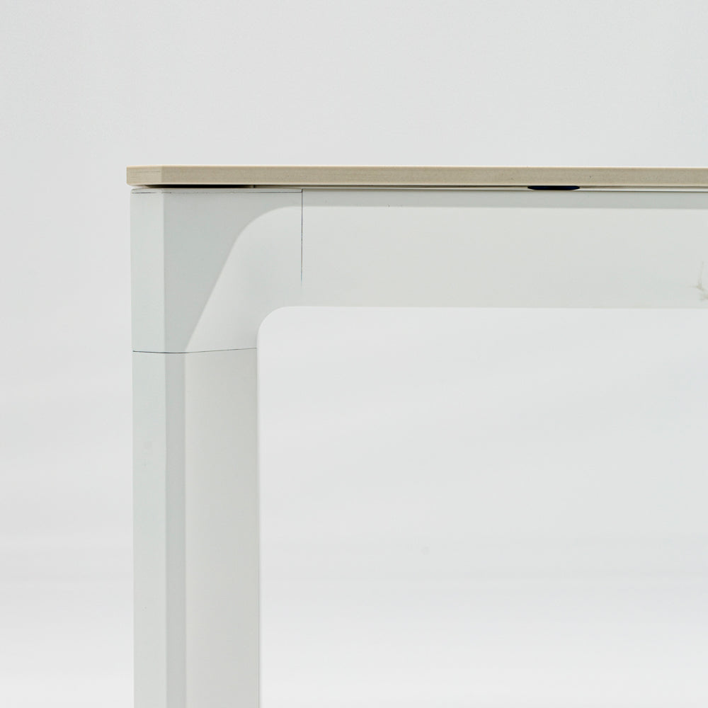 Mesa de comedor Boori 160x90 aluminio blanco top mesa porcelánico blanco | Kubu #