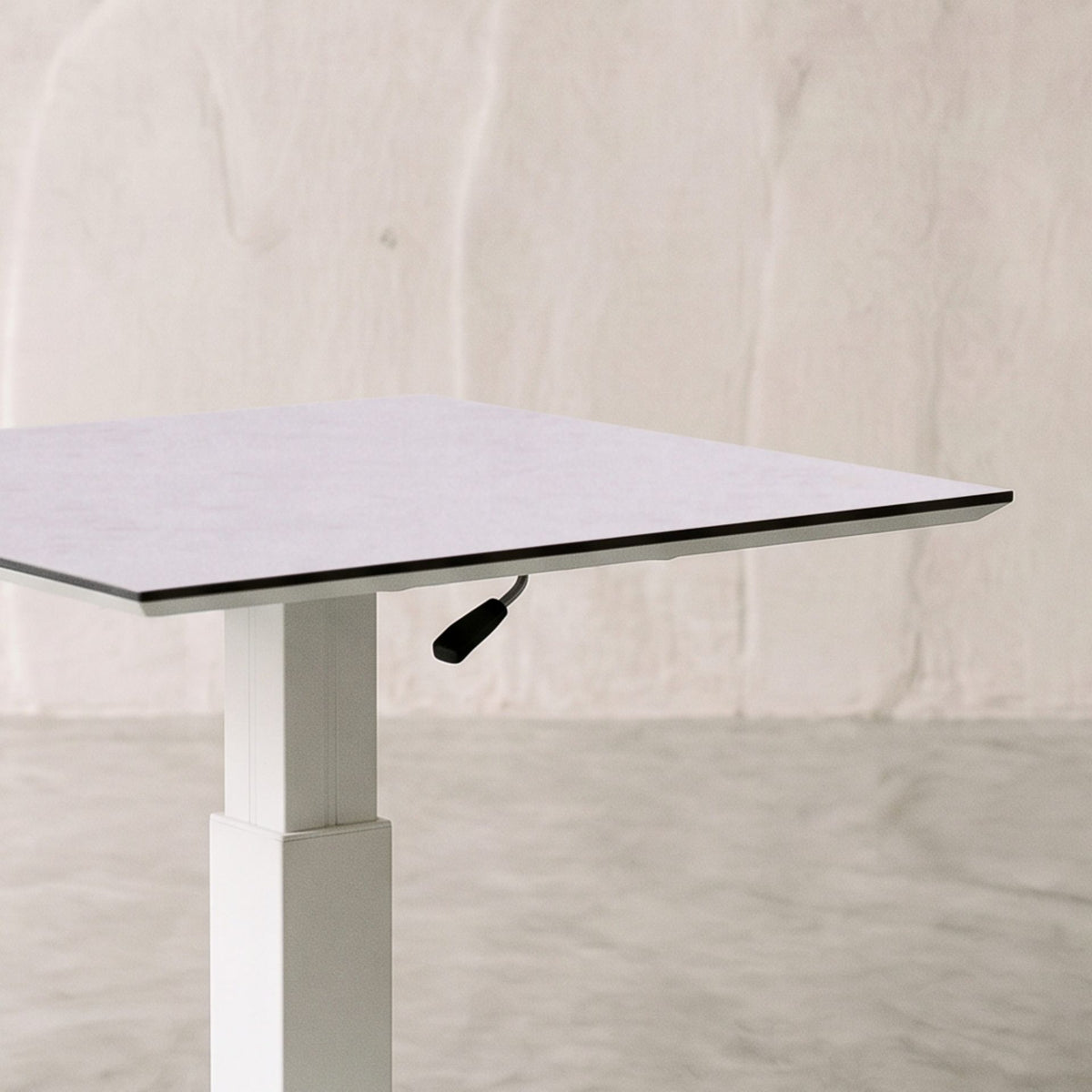 Mesa elevable Isabela 90x90x50/74 | Aluminio blanco con cristal cerámico gris claro | KUBU #