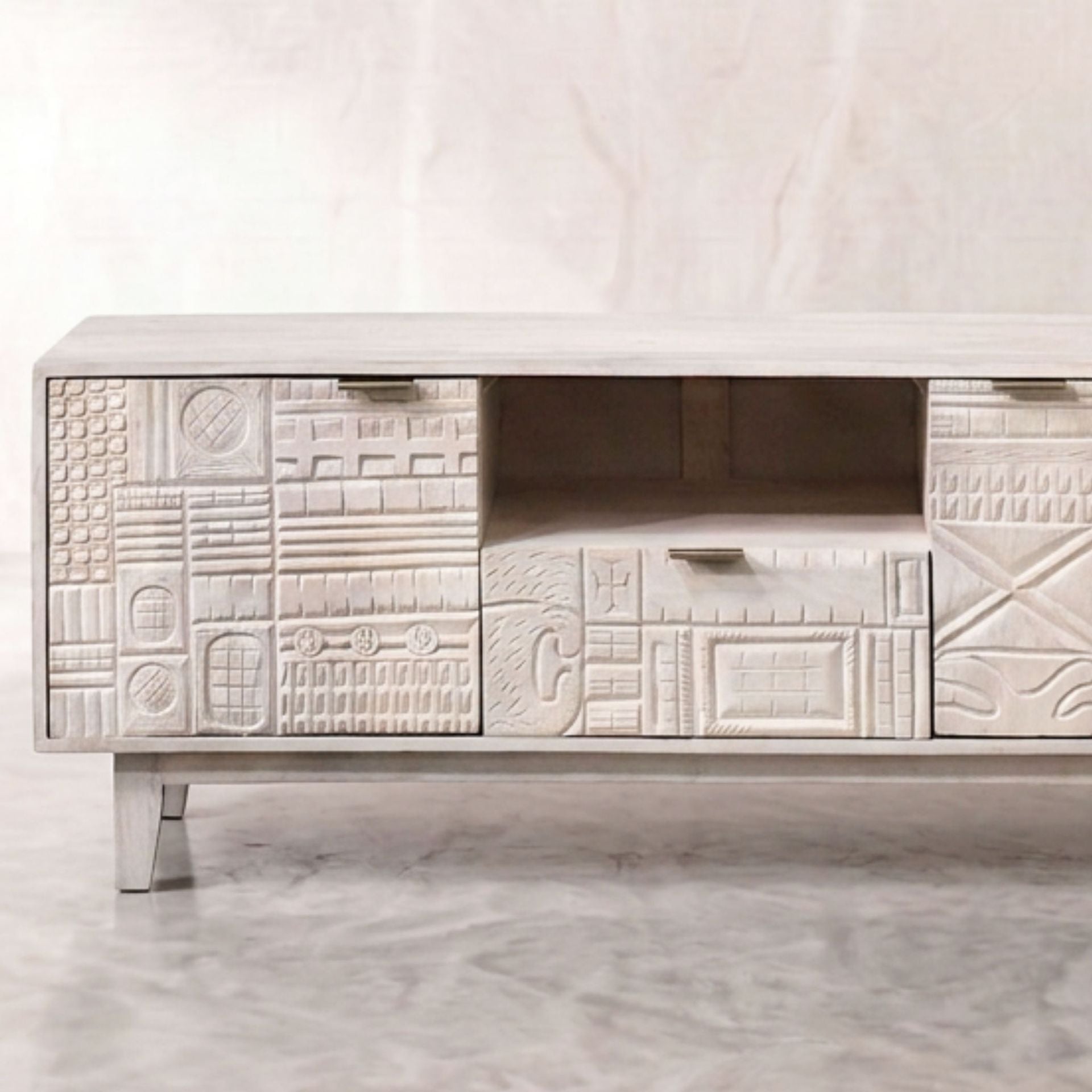 Mueble TV Maya 140 cm | Madera de mango | KUBU #