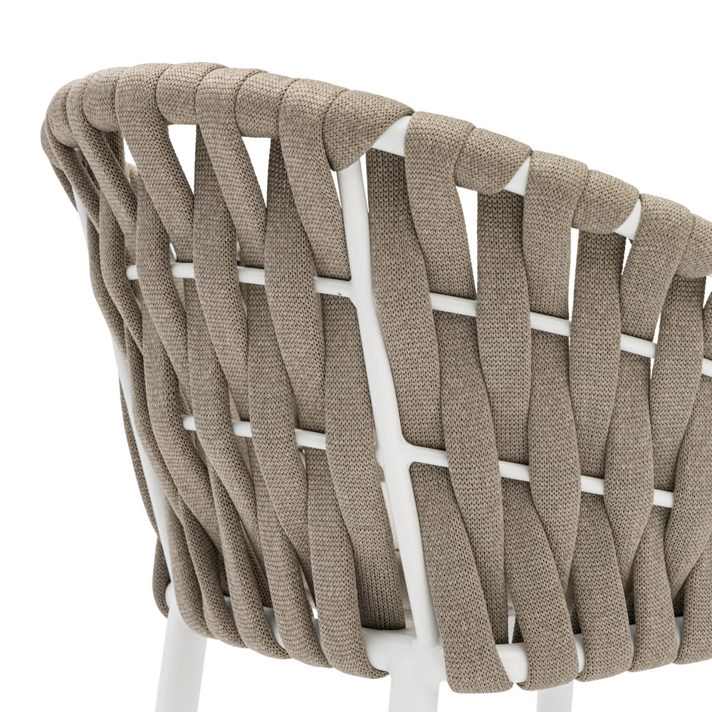 Sillón Meridian aluminio blanco cuerda greige y textil greige. | Kubu #