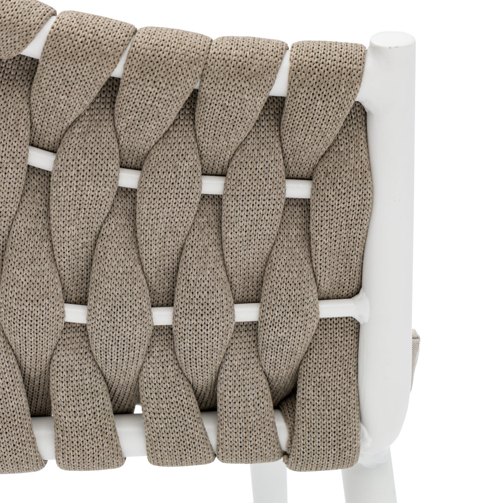 Sillón Meridian aluminio blanco cuerda greige y textil greige. | Kubu #