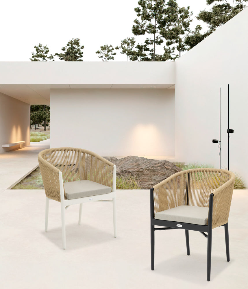 Silla con brazos Fairlee aluminio blanco bone y trenzado natural | Kubu #