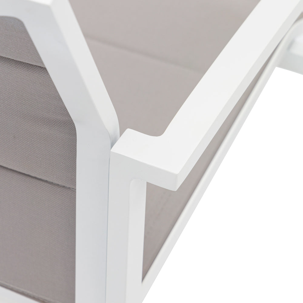 Silla de Comedor Exterior Orick | Aluminio Blanco y Textil Gris claro | Kubu #