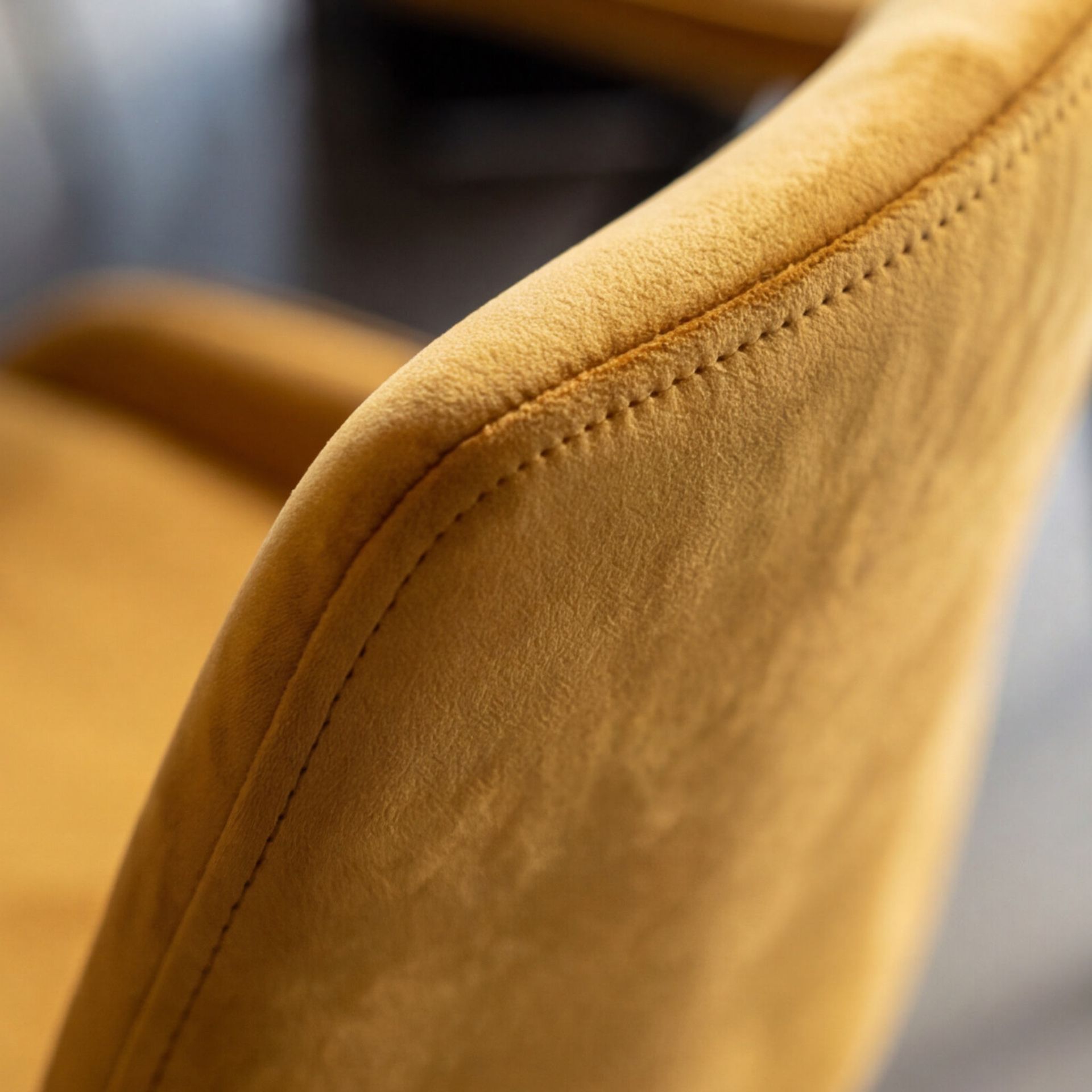 Silla de Comedor Monroe Gold | Pieza Exclusiva | KUBU #