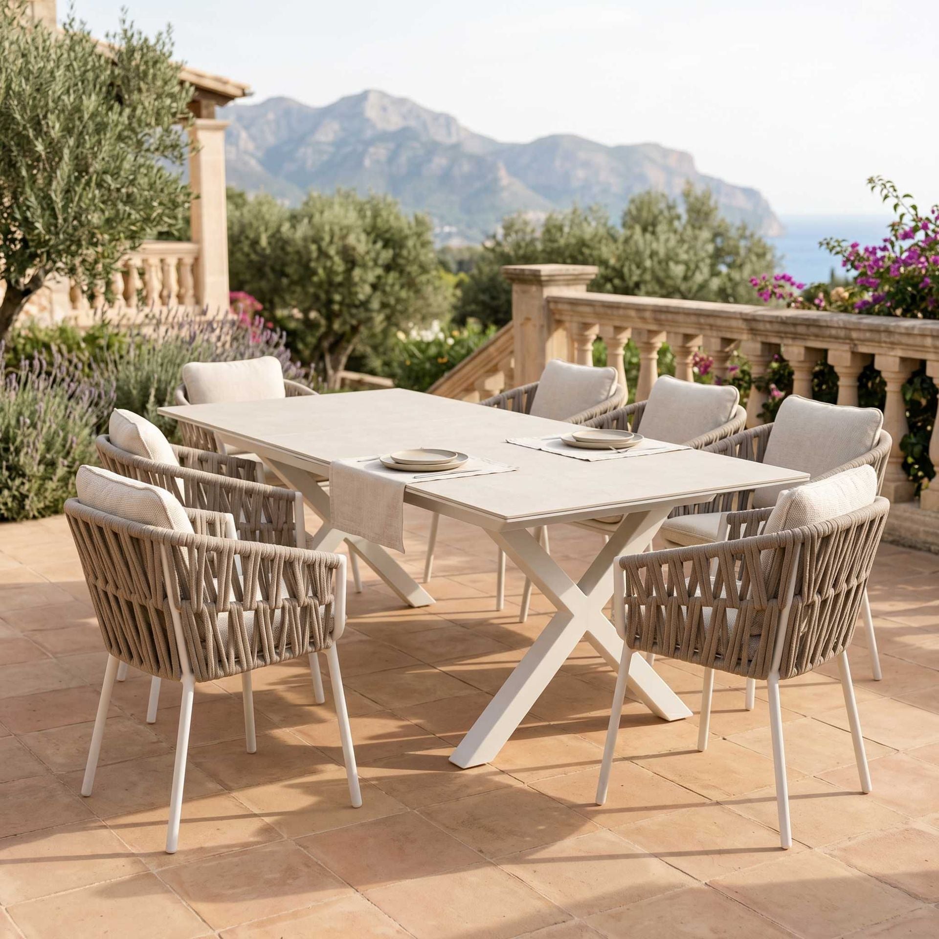 Silla de comedor Carson aluminio blanco textil beige | Kubu #
