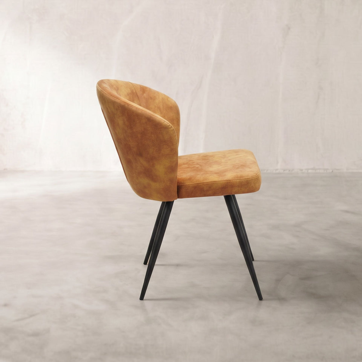 Silla de comedor Langford Gold | Confort y estilo | KUBU #