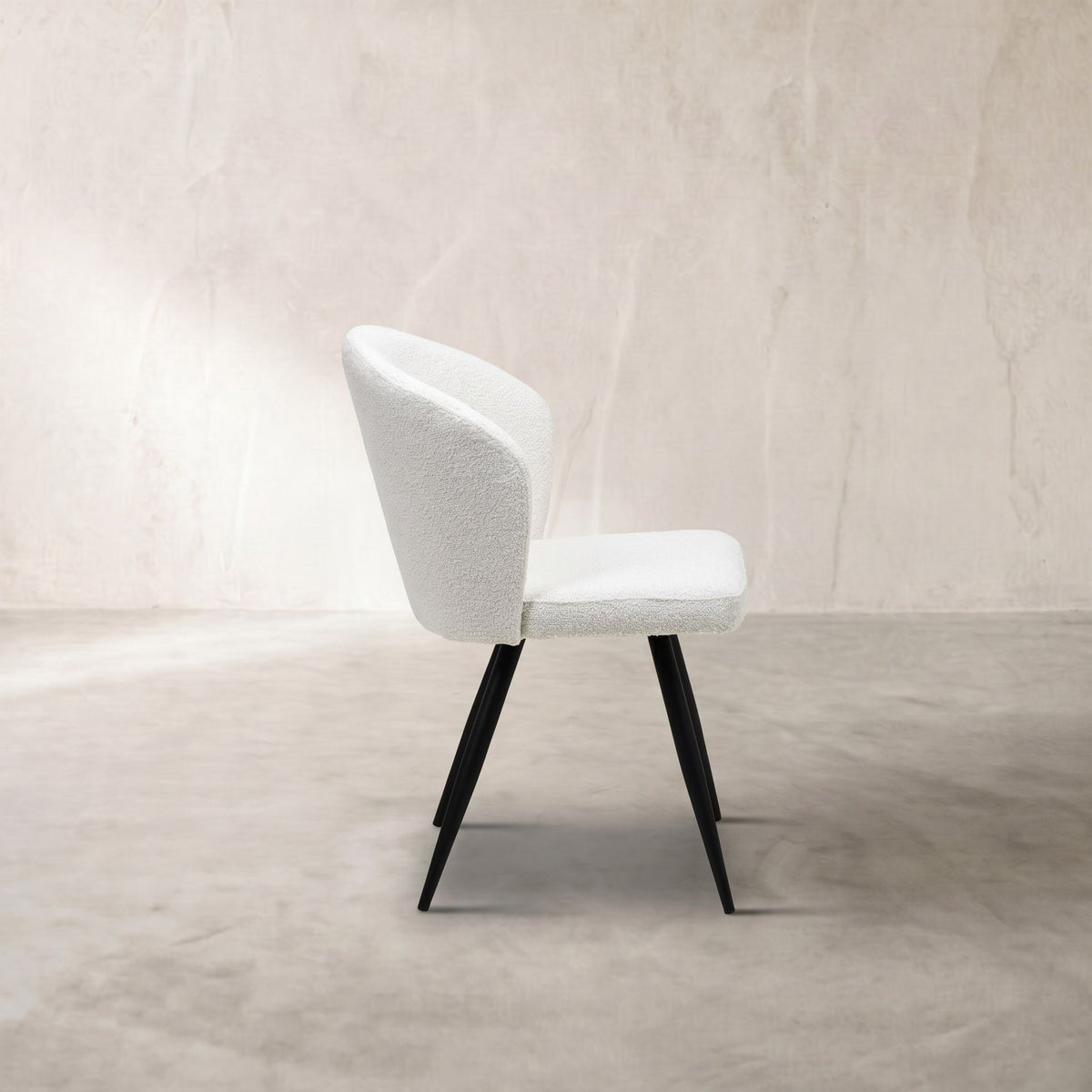 Silla de comedor Langford White Alpine | Confort y estilo | KUBU #