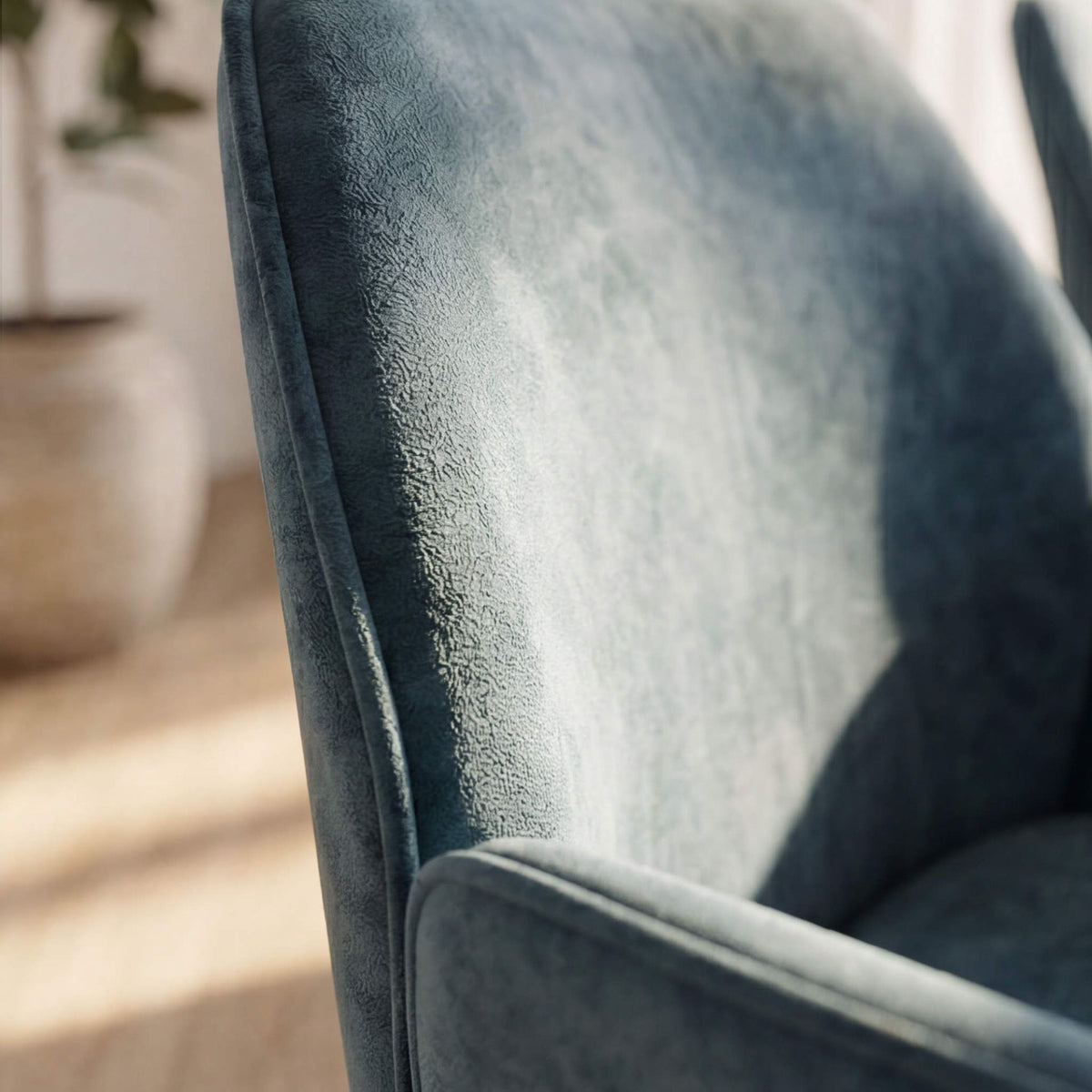 Silla de comedor con brazos Duncan Azul Petrol | Diseño Vanguardista | KUBU #