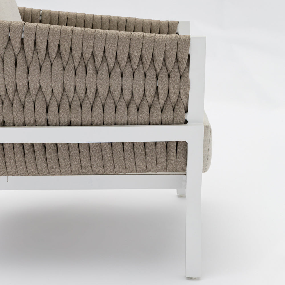 Sofá 1 plaza Anmore aluminio blanco textil greige | Kubu #