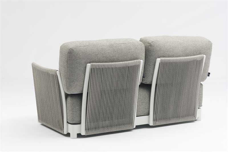Sofá 2 plazas Silai aluminio blanco textil gris medio | Kubu #