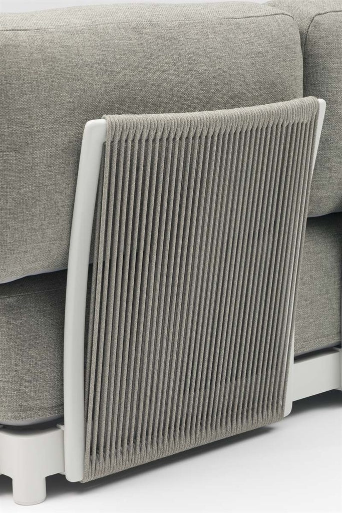 Sofá 2 plazas Silai aluminio blanco textil gris medio | Kubu #