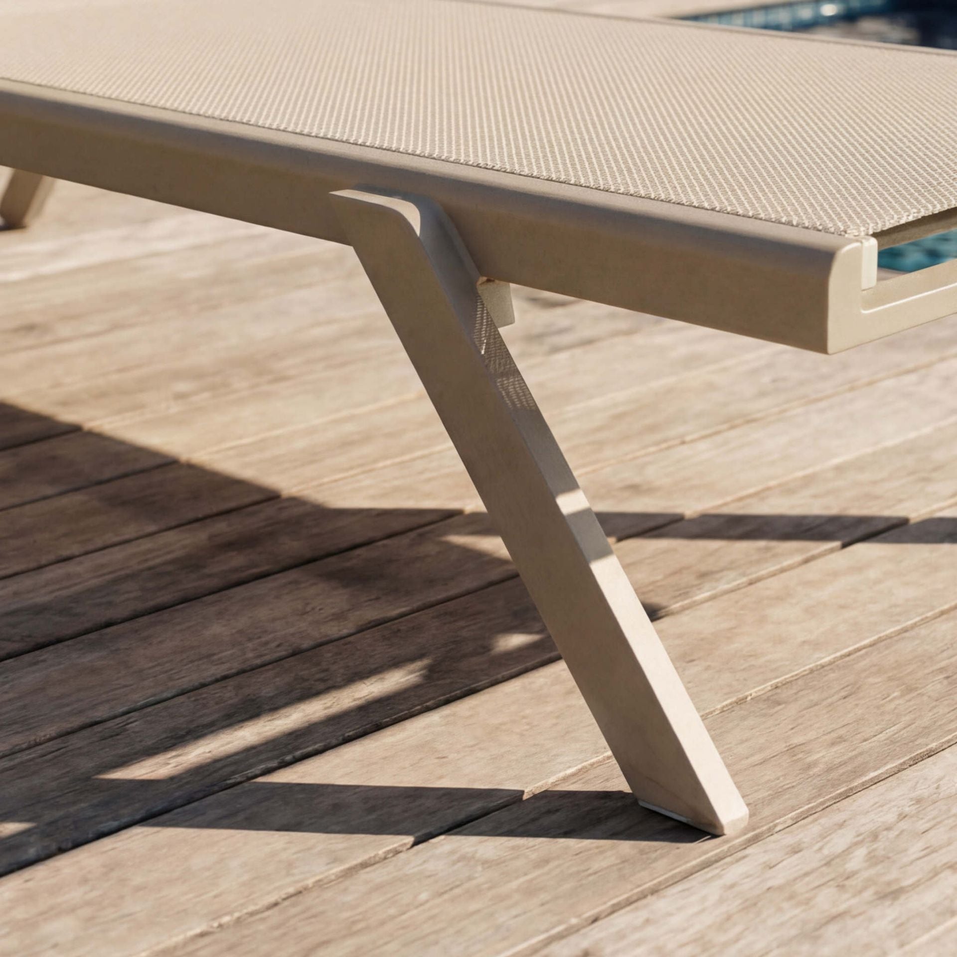 Tumbona Alameda aluminio taupe y textilene taupe | Kubu #
