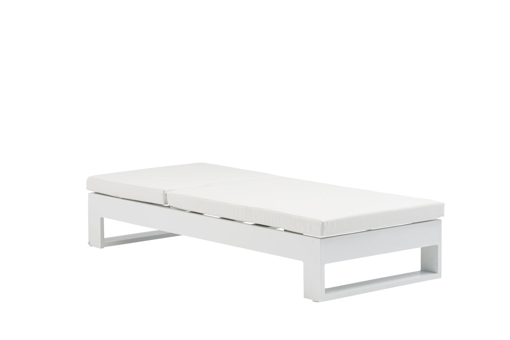 Tumbona Niland aluminio y tejido náutico blanco | Kubu #