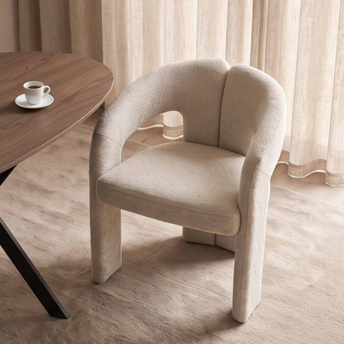 Sillón Kolding  Crudo | Tapizado y Apilable