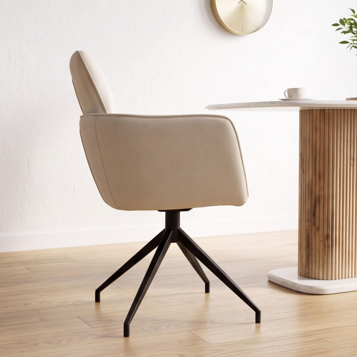 Silla de comedor con brazos Luxton White Marfil | Kubu