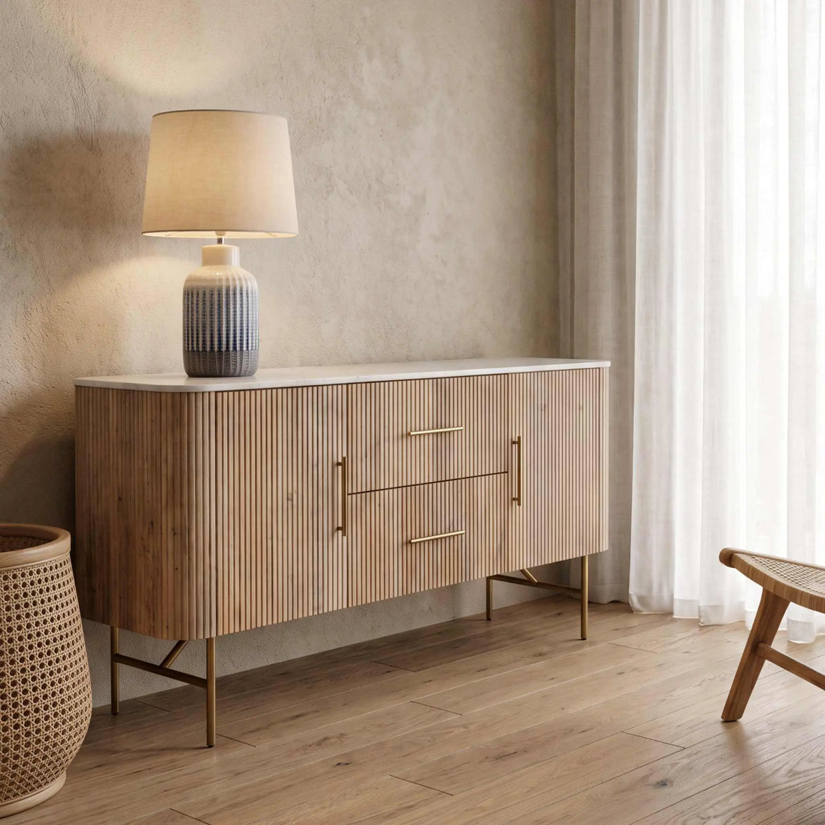 Aparador Bristol 2 Puertas / 2 cajones 150x47x84cm | Madera de Mango y Mármol Blanco | KUBU #