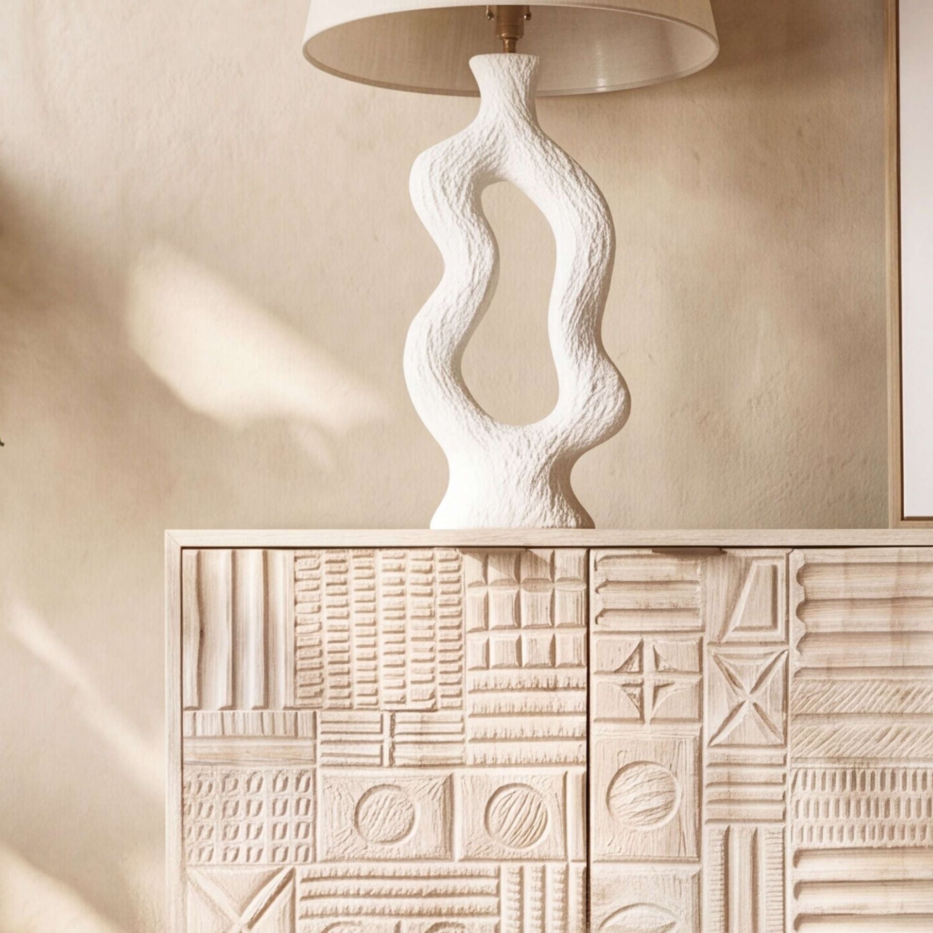 Aparador de Madera de Mango Maya 180cm | Diseño de 4 Puertas | KUBU #