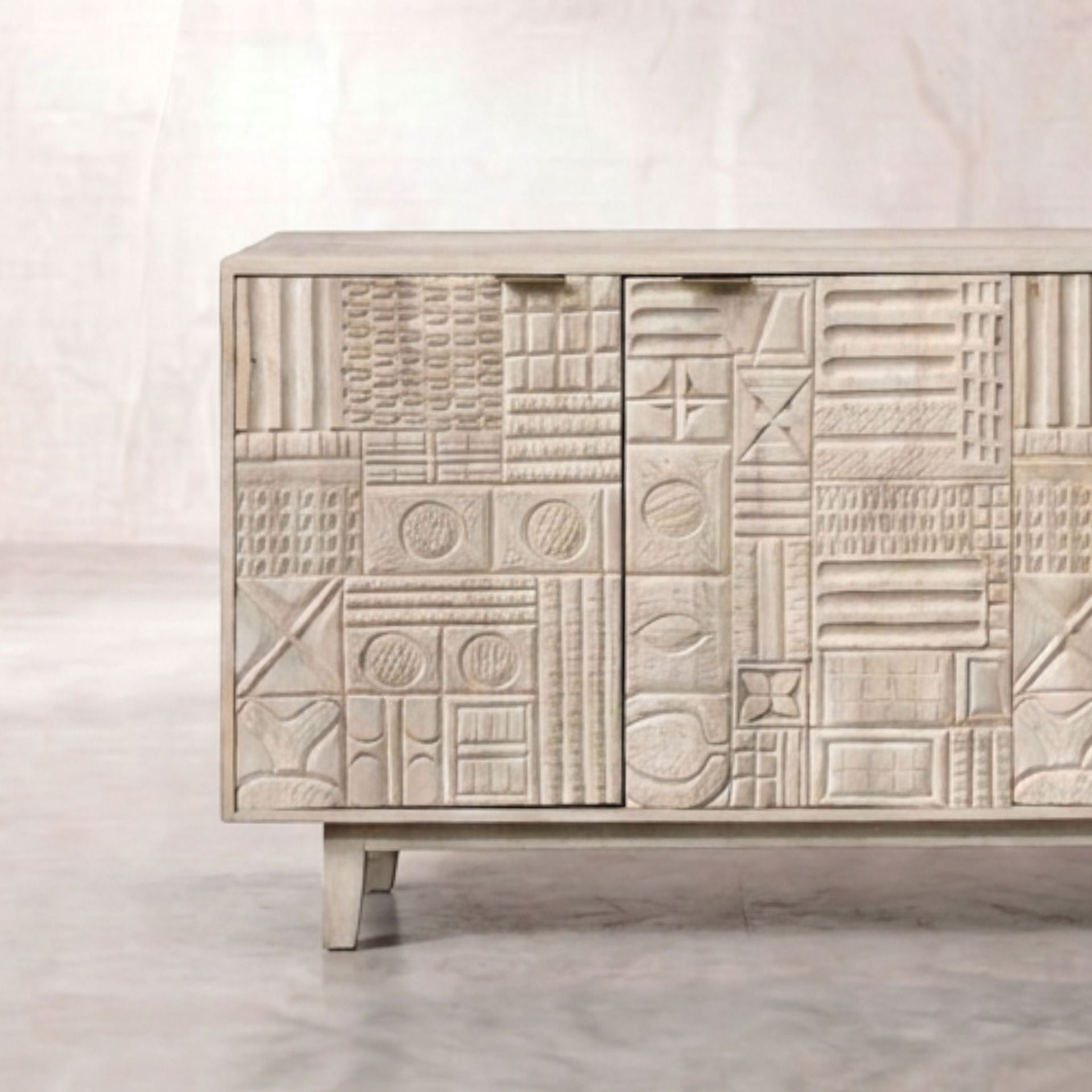 Aparador de Madera de Mango Maya 180cm | Diseño de 4 Puertas | KUBU #