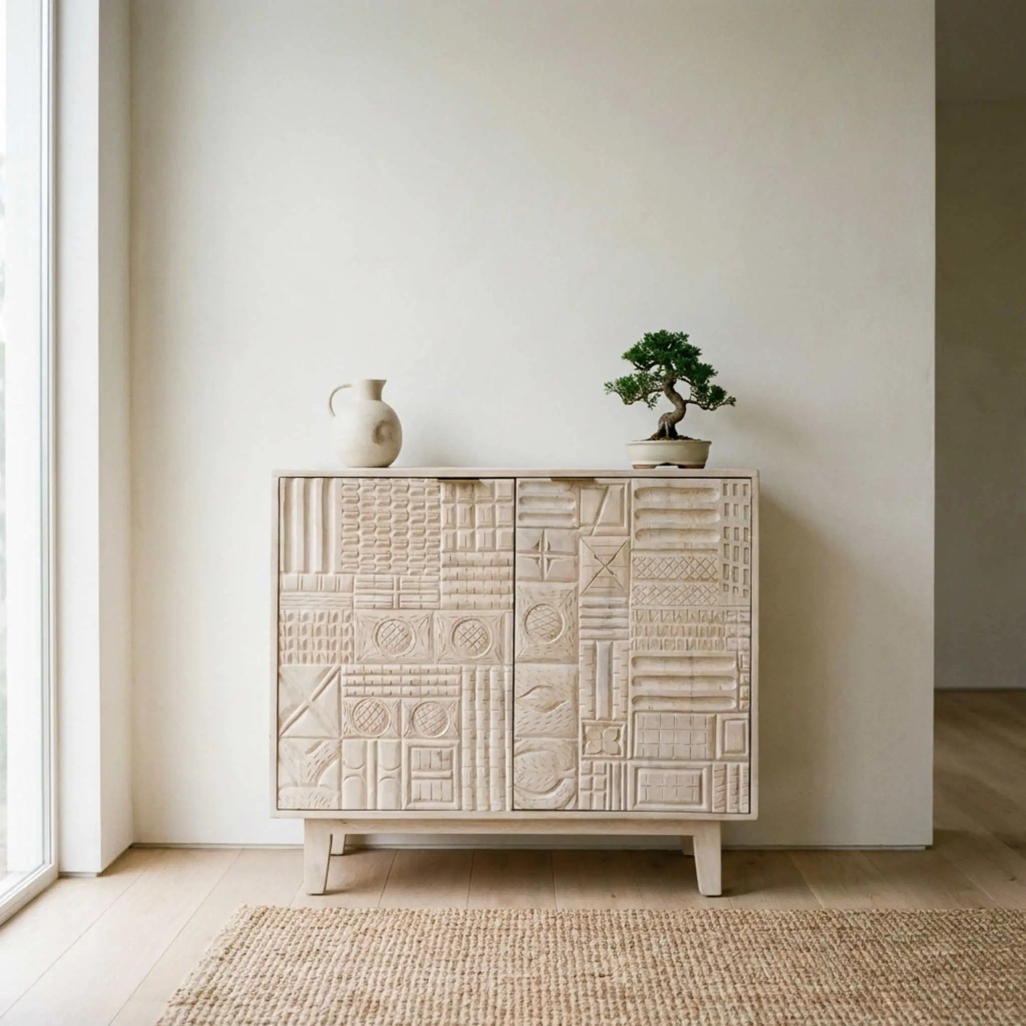 Aparador de Madera de Mango Maya 90 cm | Diseño de 2 Puertas | KUBU #
