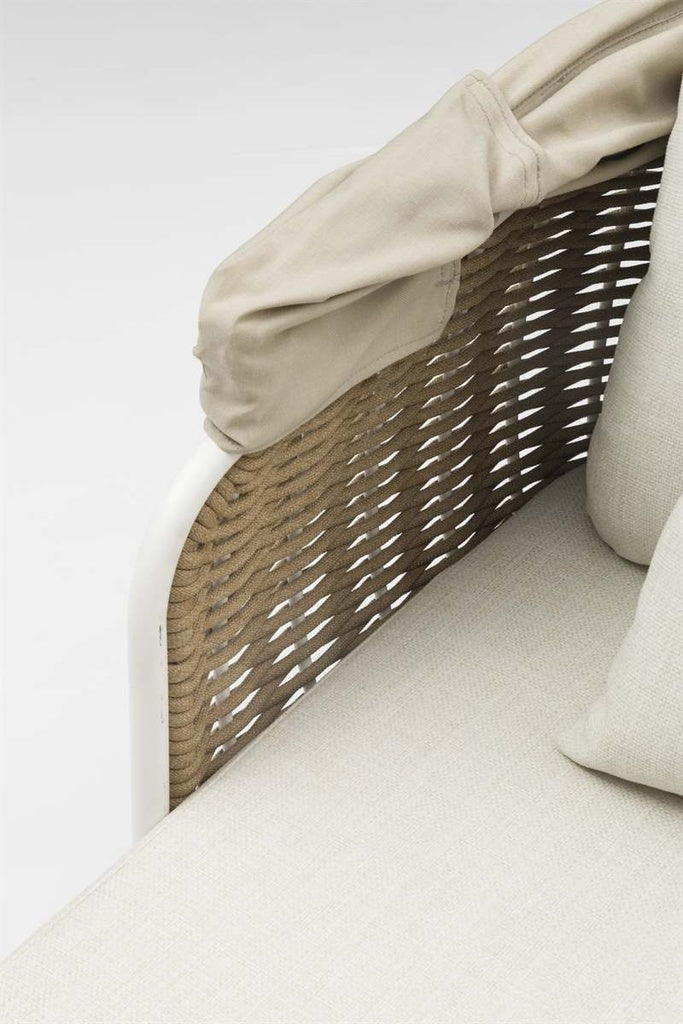 Daybed Irvine aluminio blanco cuerda taupe cojín beige top en textil beige claro. | Kubu #