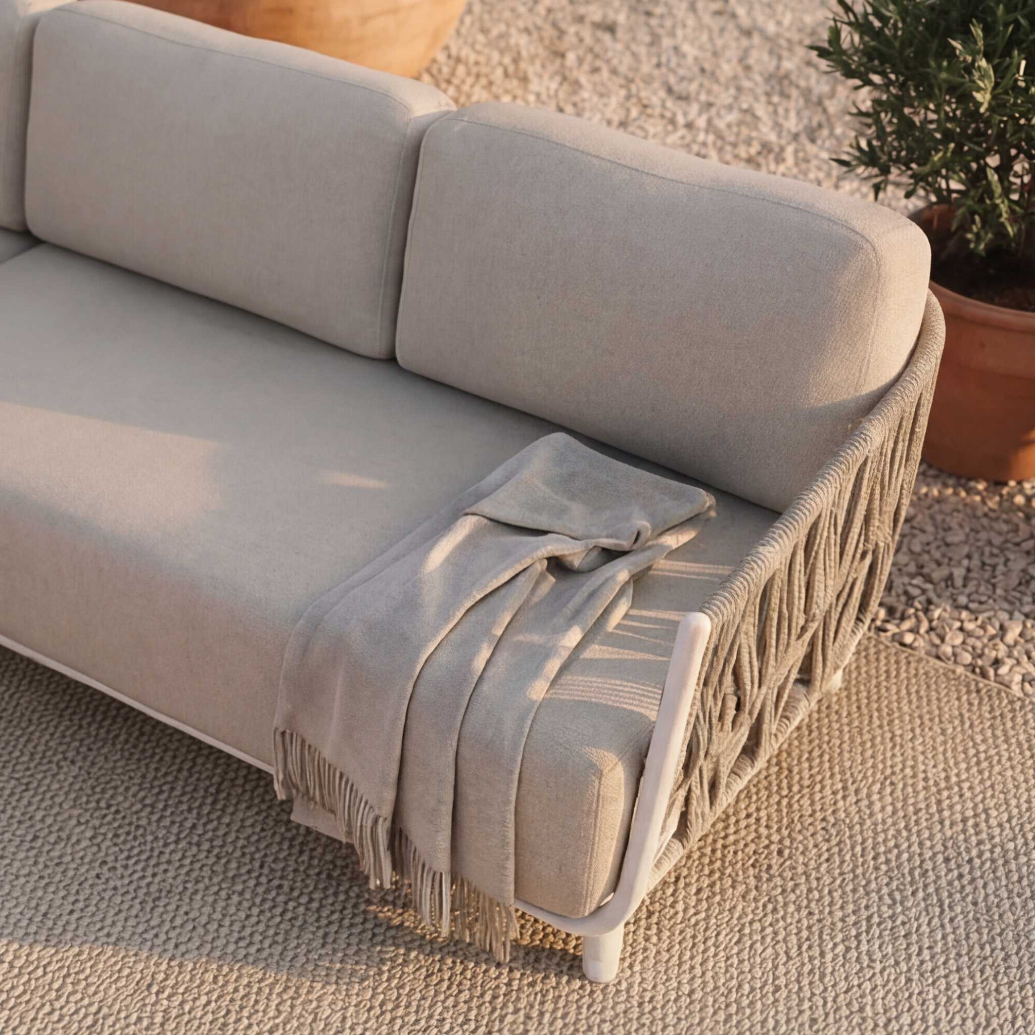 Módulo 2 plazas Carson brazo derecho aluminio blanco textil beige (VF) | Kubu #