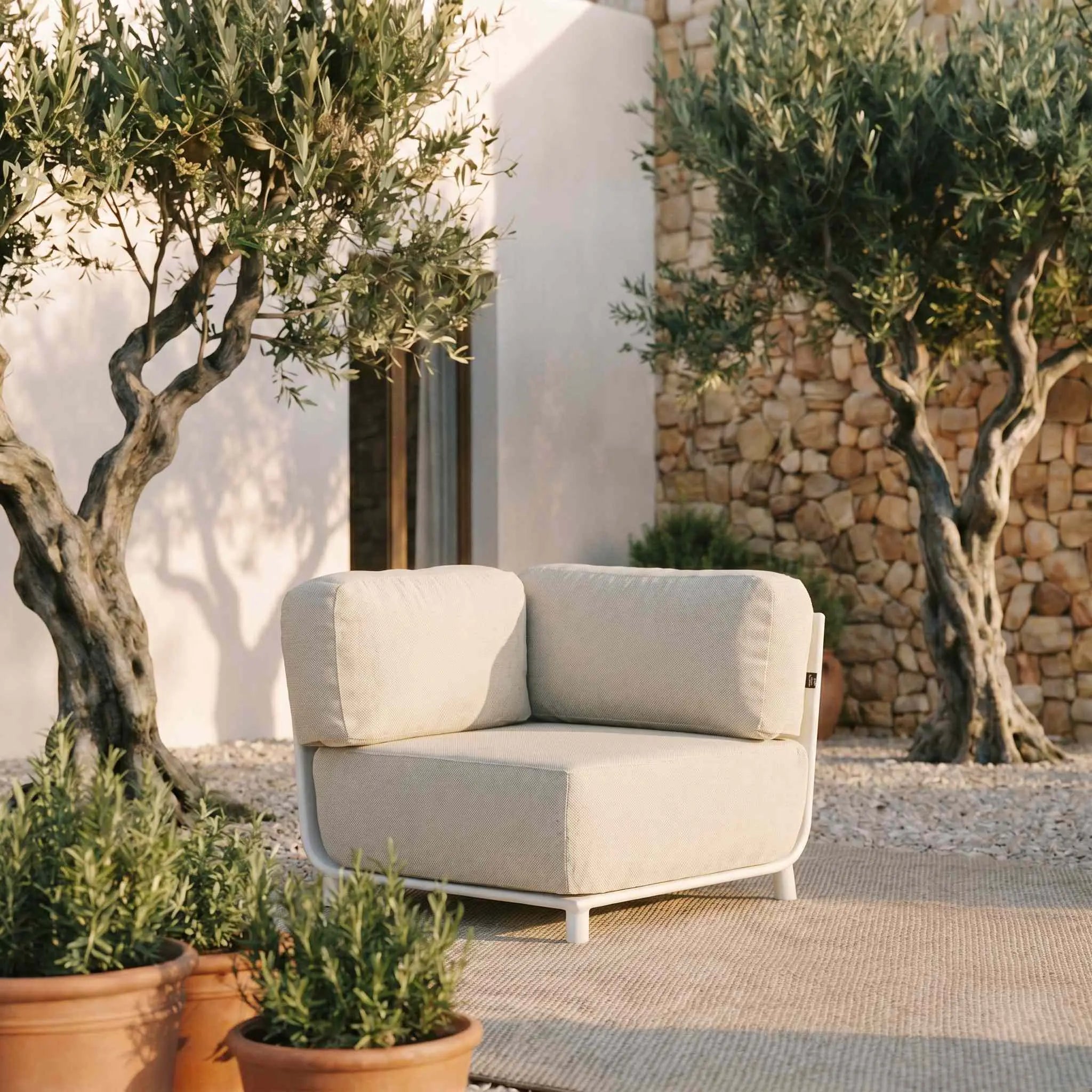 Módulo esquinero Carson aluminio blanco textil beige | Kubu #