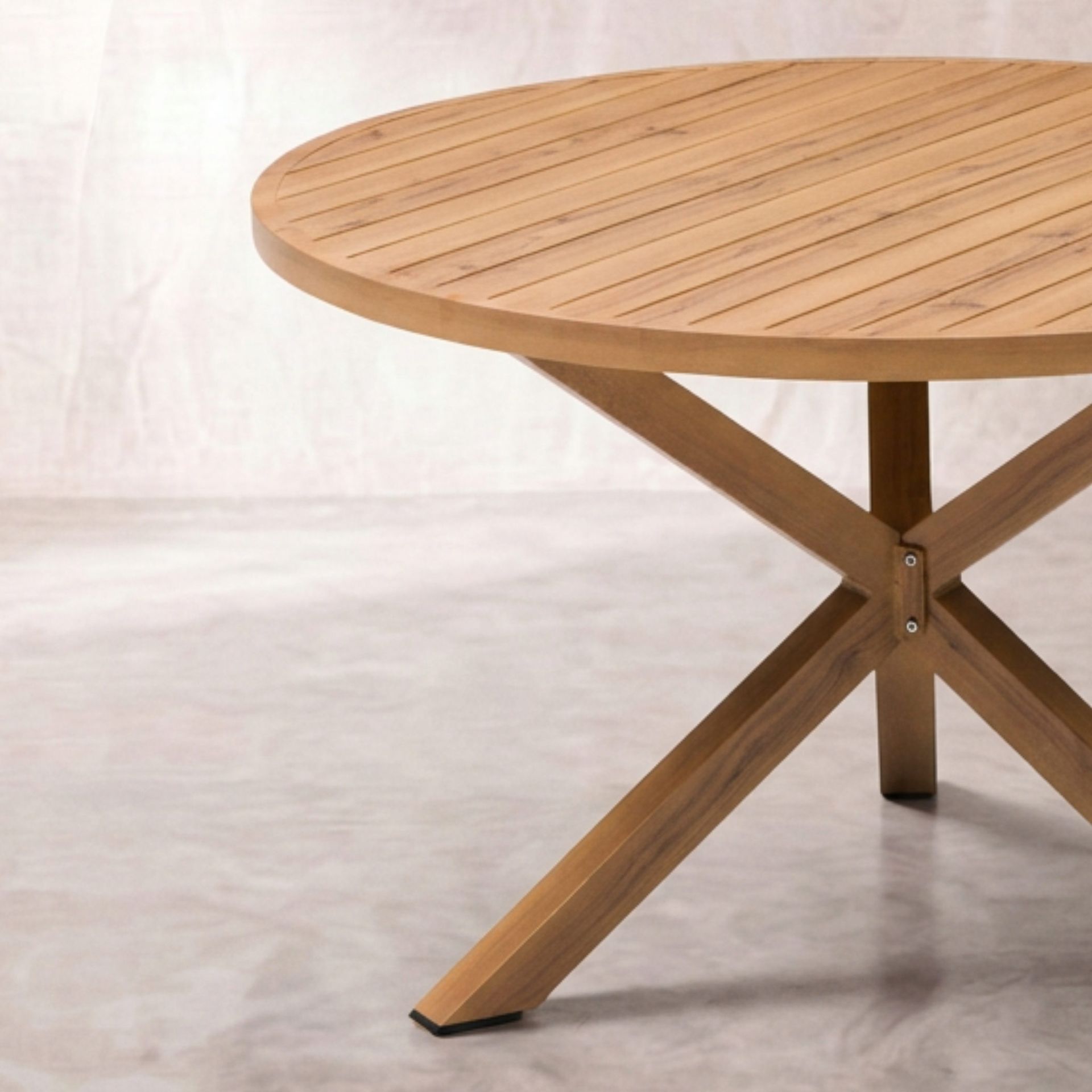 Mesa Comedor Exterior Redonda Java Ø 120x75cm | Efecto Teca | KUBU #