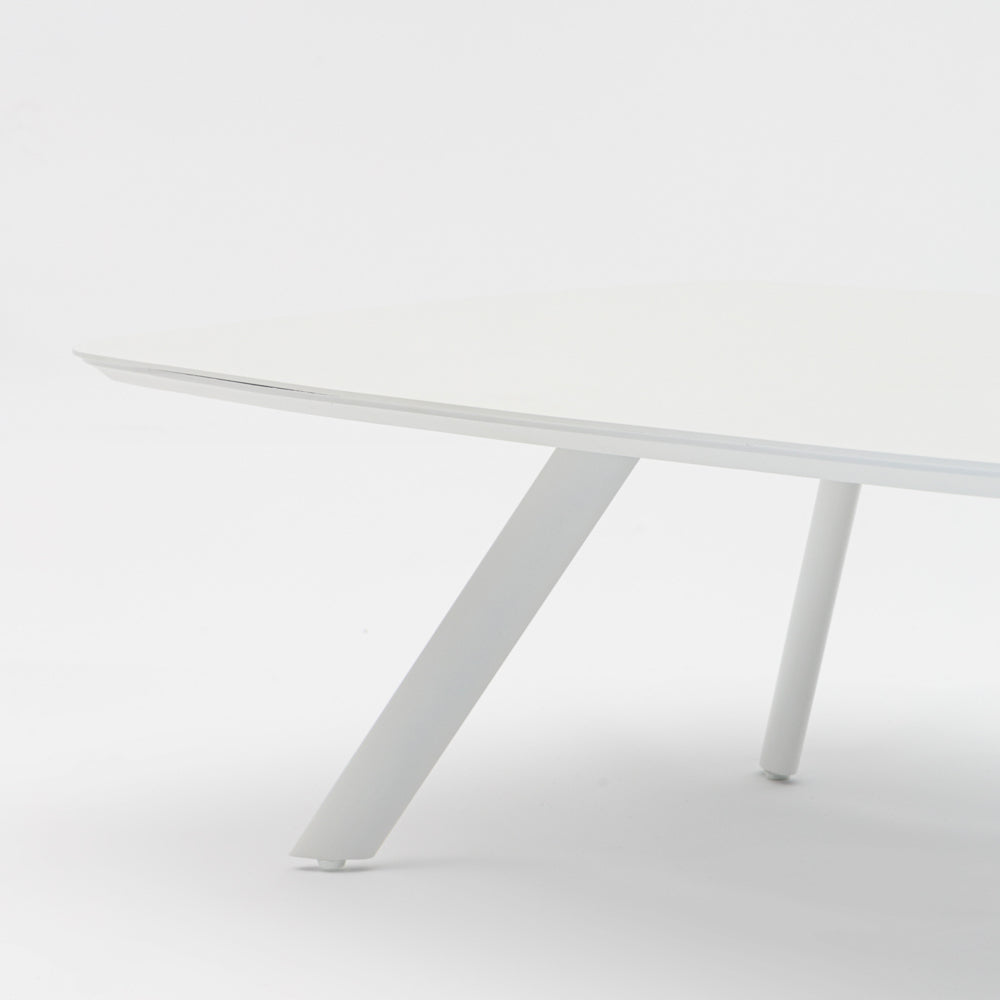 Mesa  de centro Anmore  aluminio blanco | Kubu #