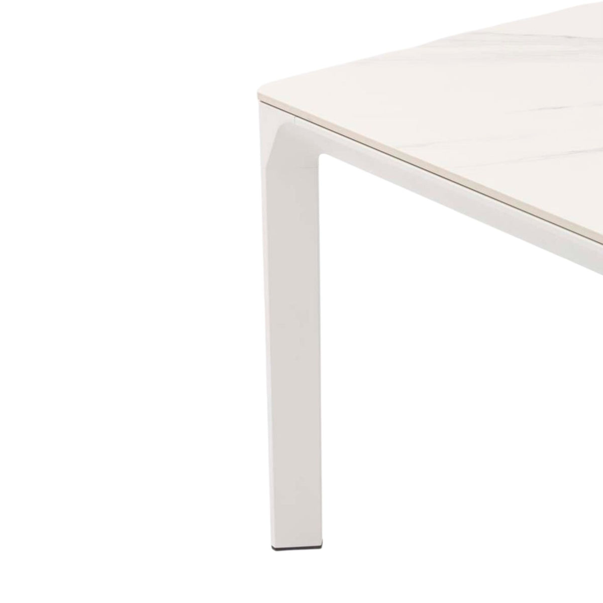 Mesa de comedor Boori 200x90 cm aluminio y top mesa porcelánico blanco | KUBU #
