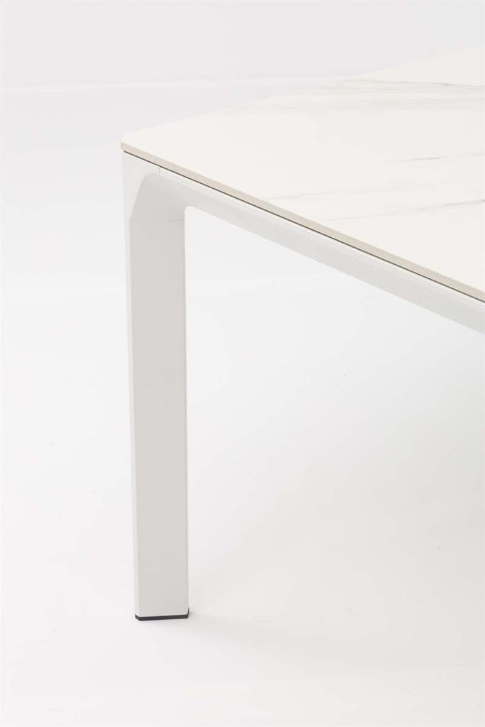 Mesa de comedor Boori 200x90 cm aluminio y top mesa porcelánico blanco | Kubu #