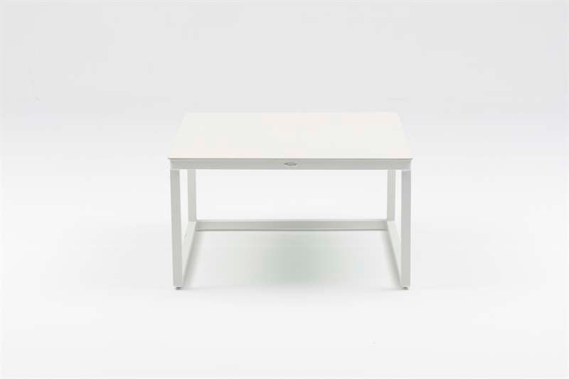 Set mesas auxiliares Silai aluminio blanco top porcelánico beige. | Kubu #