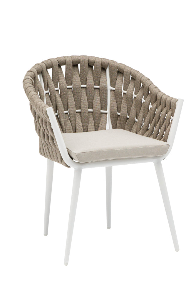 Sillón Meridian aluminio blanco cuerda greige y textil greige. | Kubu #