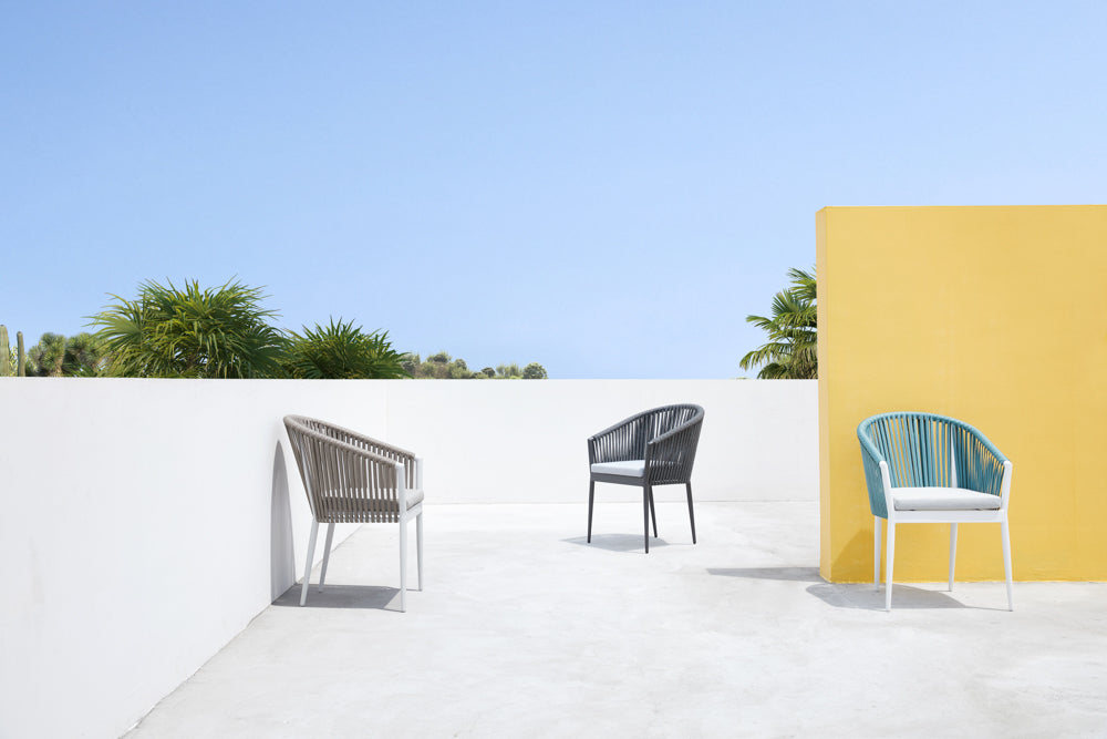 Sillón Ukiah aluminio blanco con cuerda y cojín greige | Kubu #