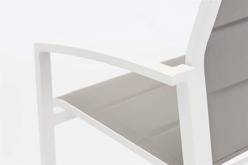 Sillón de Bar ORICK Aluminio Blanco y Textilene Gris Elegante | Kubu #