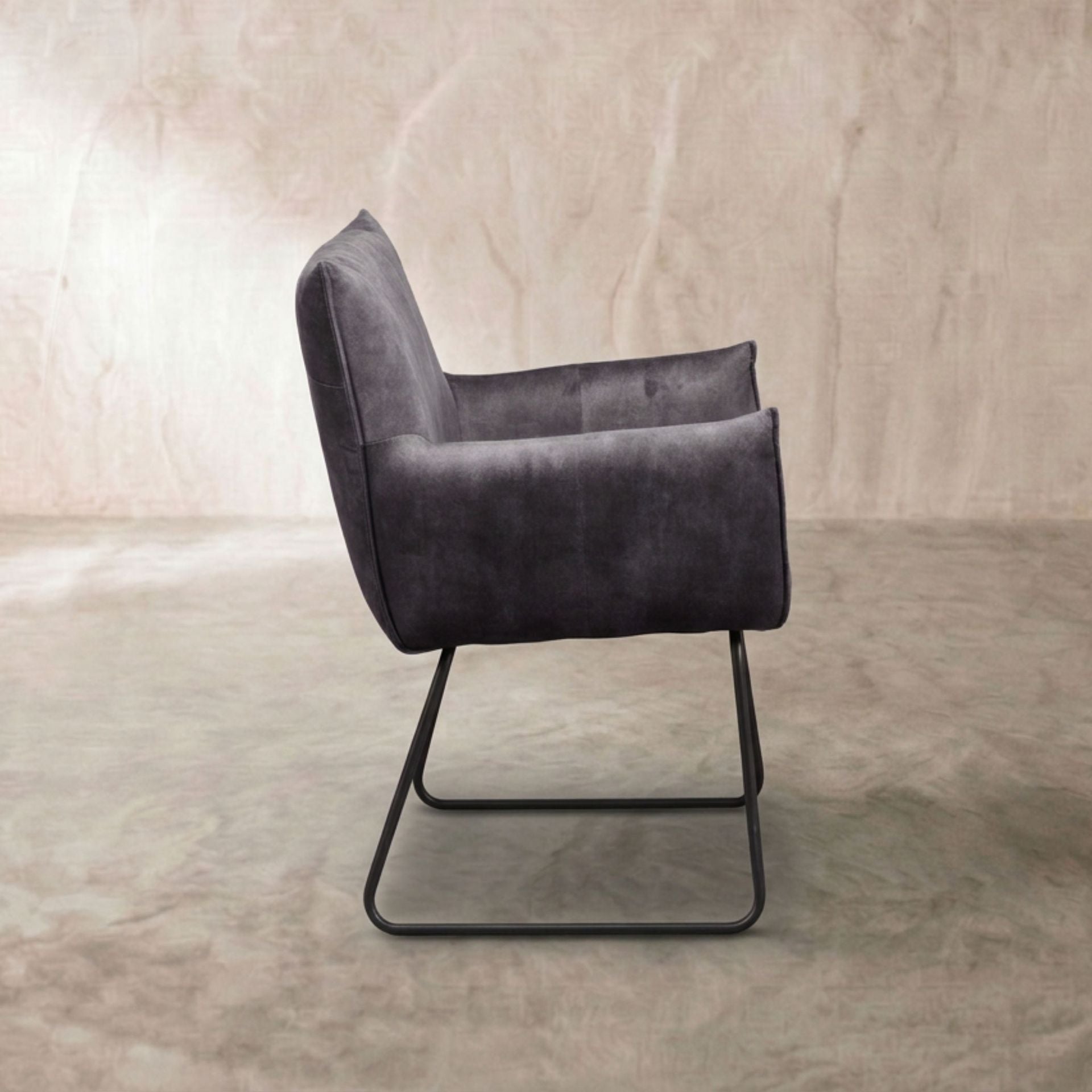 Sillón de Diseño Belmont Color Antracite | Elegancia y Confort | KUBU #