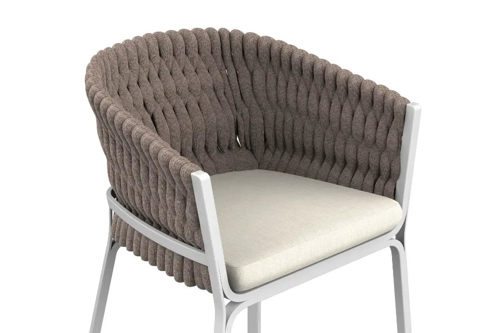 Sillón de comedor Anmore aluminio blanco y textil greige | Kubu #