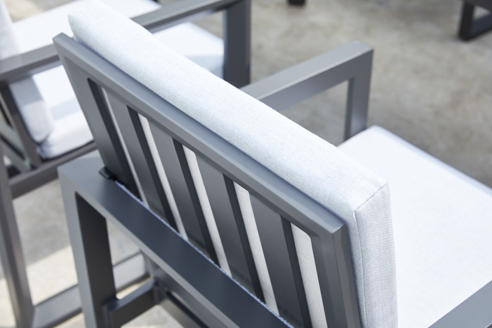 Sillón de comedor Onix aluminio antracita y cojinería gris medio | Kubu #
