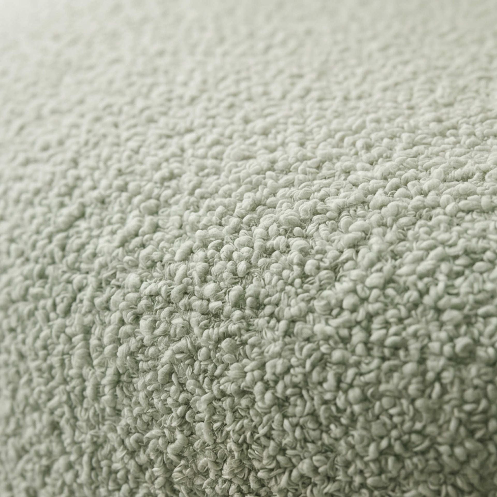 Sillón giratorio Wilson tapizado en tejido Aqua | Kubu #