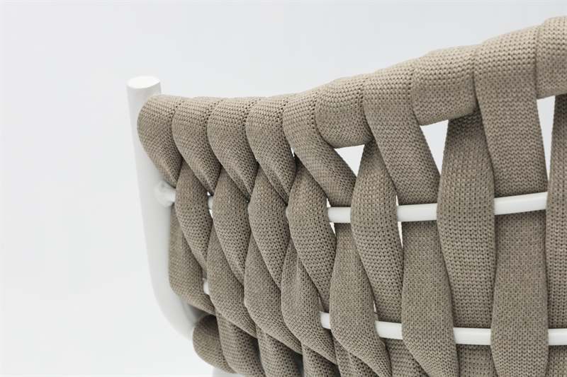 Sillón para barra de bar Meridian aluminio blanco cuerda greige y textil greige | Kubu #