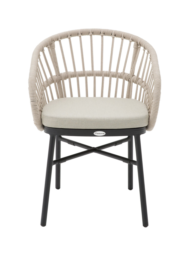 Silla con brazos Milton aluminio negro y cuerda taupe