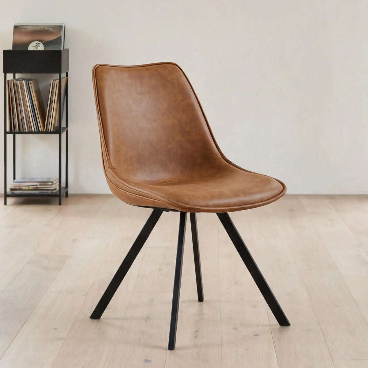 Silla de Comedor Monroe Camel | Diseño Sofisticado y Carácter | KUBU #