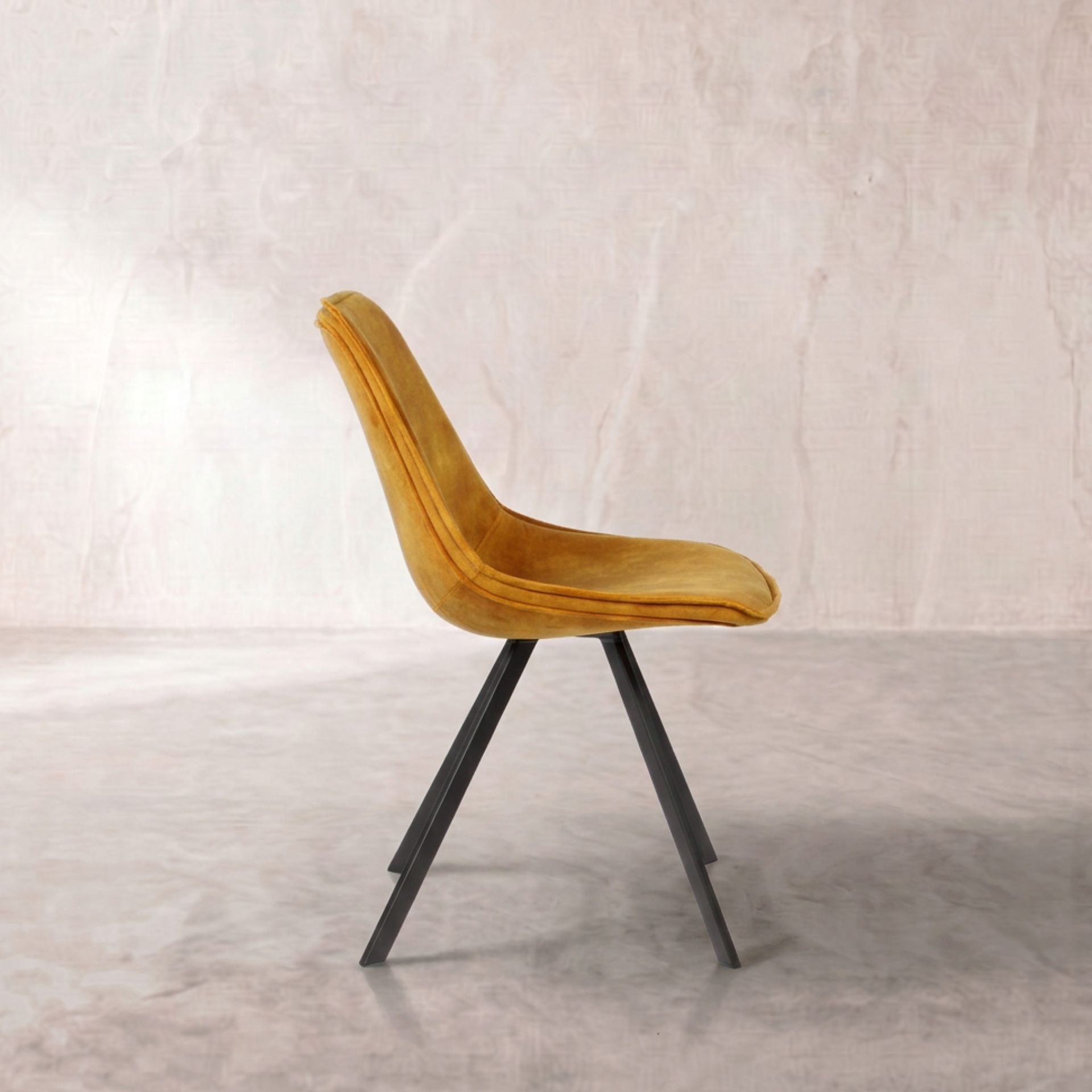 Silla de Comedor Monroe Gold | Pieza  Exclusiva | KUBU #