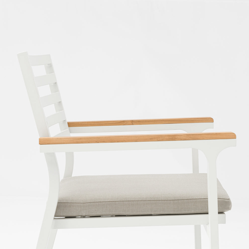 Silla de comedor Broome aluminio blanco  y teca | KUBU #