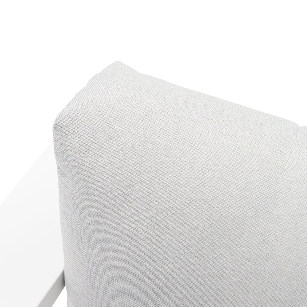 Sofá 1 plaza Niland aluminio blanco y cojinería gris claro | Kubu #