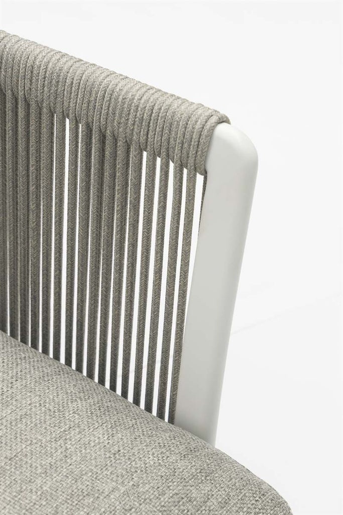Sofá 2 plazas Silai aluminio blanco textil gris medio | Kubu #