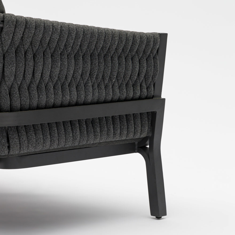Sofá 3 plazas Anmore aluminio antracita textil antracita. | Kubu #