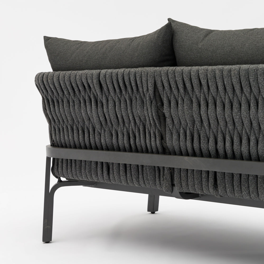Sofá 3 plazas Anmore aluminio antracita textil antracita. | Kubu #